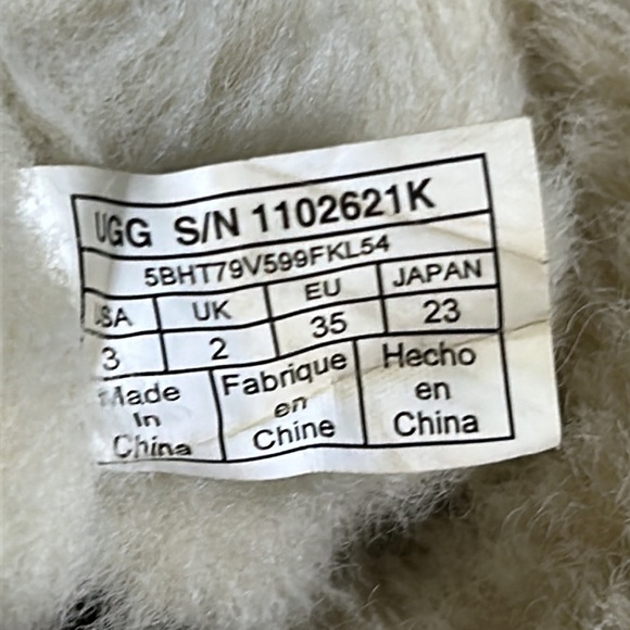 Girls UGG - Boot - Roll Up or Roll Down - Side Leather Bow - Size 3 - $32 - Picture 9 of 11